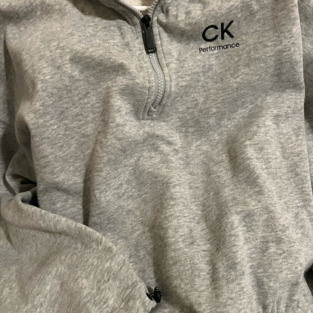 Sweatshirt - Picture 2 of 2